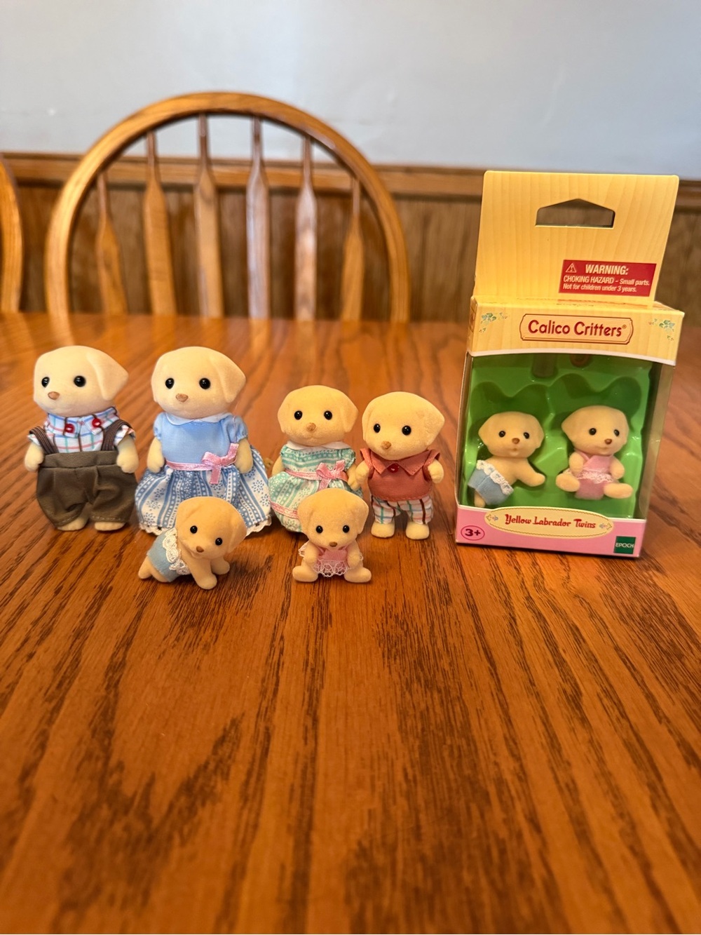 Calico Critters Yellow Labrador Dog Family Figures w/ Babies Vintage Retired